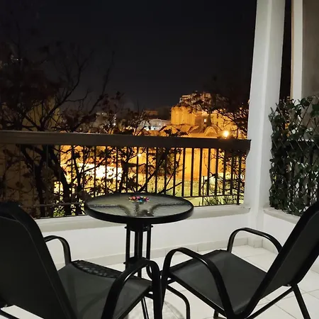 Zen With Balcony And Wifi Fiber Appartamento Salonicco